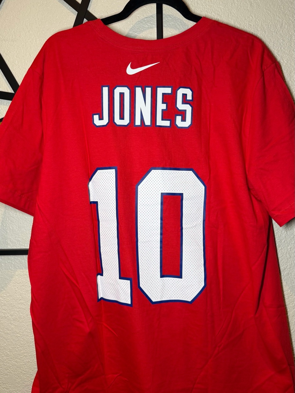 Nike Men’s Red Graphic T-Shirt